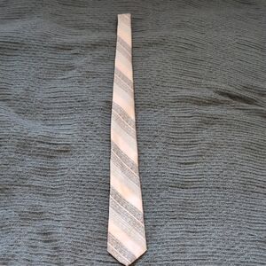 Paco‎ Rabanne Elegant Striped Tie in Pink and Gray